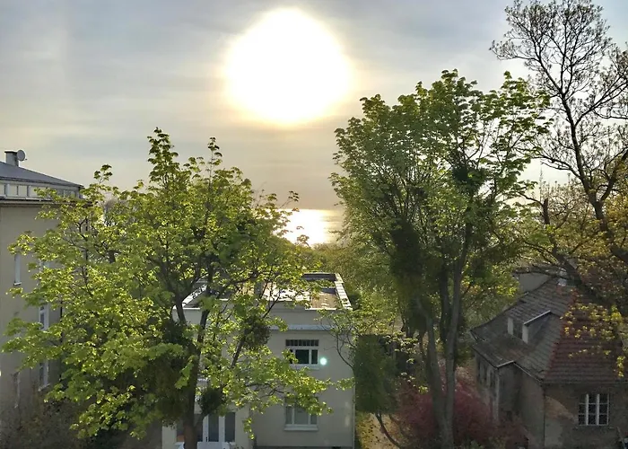 Willa Mare Nostrum Gdynia - Pokoje Goscinne